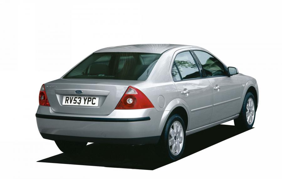  Ford Mondeo Sedan 2004 года  (фото 2 из 6)